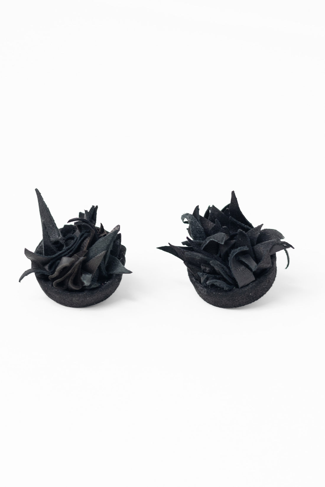 Earrings "BLACK WAVE" 3