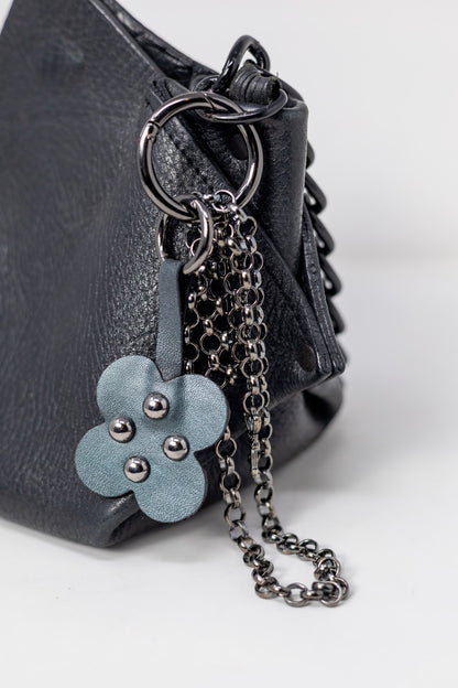 &quot;NET&quot; necklace/keyring
