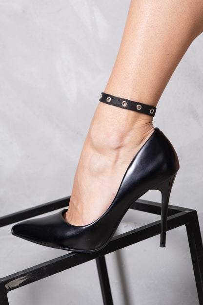 &quot;GAP&quot; leg bracelet